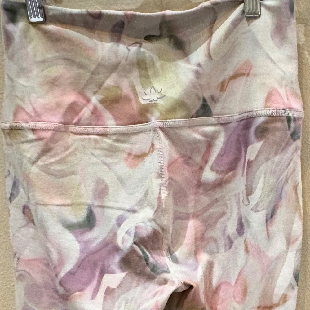 Beyond Yoga Leggings - Picture 3 of 6